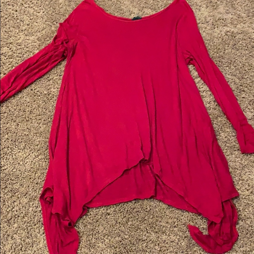 Red Long Sleeve Blouse perfect paired with legging